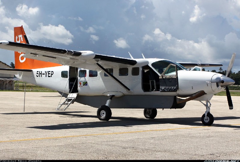 орендувати бізнес-джет Cessna 208 Grand Caravan