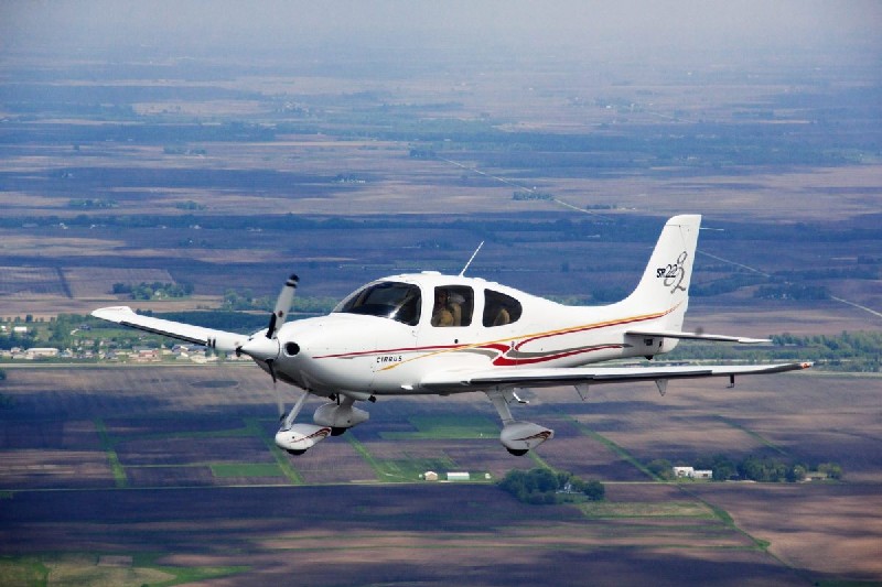 бізнес-джет Cirrus SR-22 в Україні