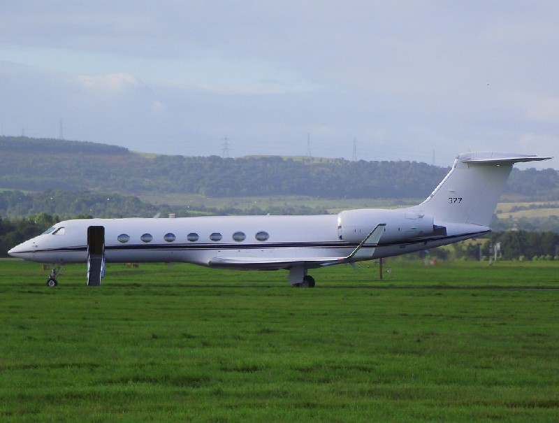 орендувати бізнес-джет Gulfstream G300